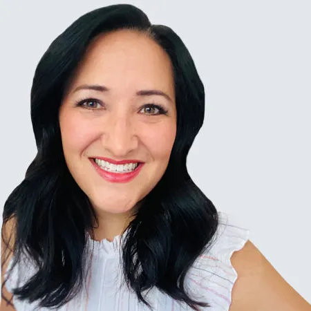Stacey Rivera Headshot