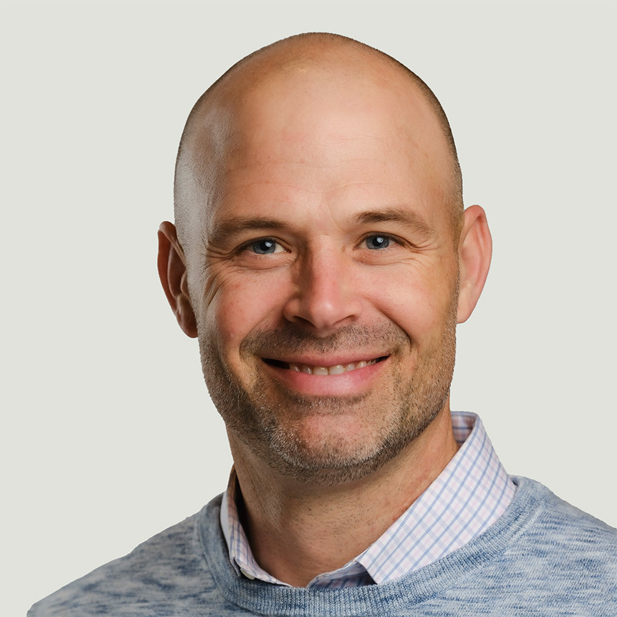 Ed Bongard headshot